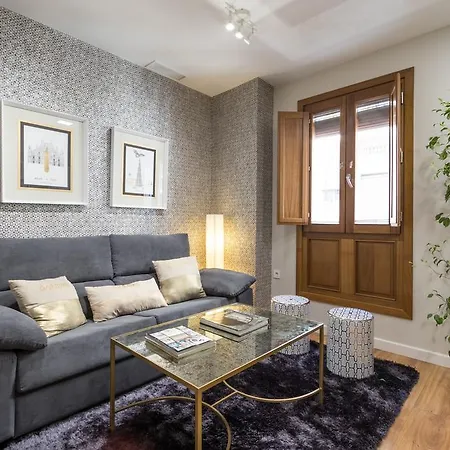 Apartamento En Plaza Fortuny *